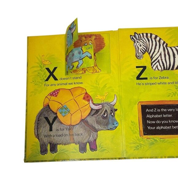 Vintage Hallmark Cards Pop-up Children's Book THE ANIMALS ABCs - Picture 2 of 7